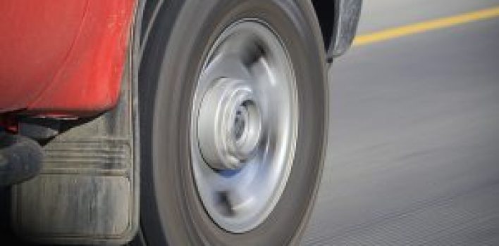 Cerca de 500 mil caminhoneiros precisam se recadastrar no RNTRC