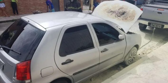 Extintor: mesmo não sendo obrigatório, Corpo de Bombeiros alerta para a importância de ter um no carro