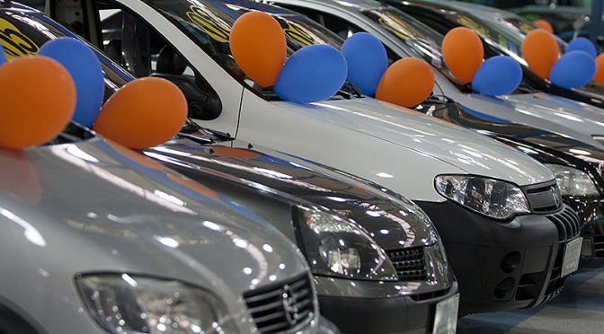 Renave: Carros em revendas deverão ser cadastrados em base do Denatran