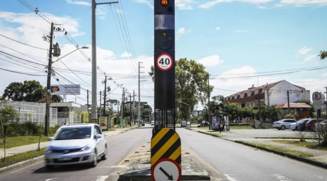 Radares deverão ter painel eletrônico e mostrar velocidade do veículo, prevê PL